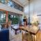 Taman Sari Sunshine Coast Romantic Pet-Friendly Hinterland Retreat