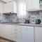 Doukas Apartments & Studios