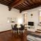 Cartari Rental in Rome Apartment