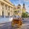 Malaga Centre Apartment with Parking