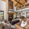 Private End Lakefront Cabin - Two Large Patios, Jacuzzi, Indoor Outdoor Fireplace