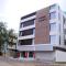 Hotel New Apex locals and UMC not allowed