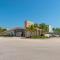 Downtown Hollywood Gardens Inn & Suites