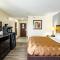 Quality Inn & Suites Woodstock near Lake Geneva