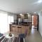 Hermoso apartamento con vista al lago