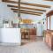 casa rural el niño Santamaría , con piscina y wifi