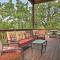 Branson West Cabin with Pool Access and Golfing - Branson West