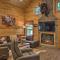 Branson West Cabin with Pool Access and Golfing - Branson West