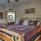 Branson West Cabin with Pool Access and Golfing