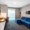 La Quinta Inn & Suites by Wyndham Nashville Downtown Stadium