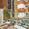 Howard Johnson Plaza by Wyndham Dubai Deira