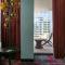 Bobby Hotel