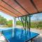Casa La Vina del Arenal Pizarra by Ruralidays