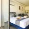 Phaedrus Living: Seaside Luxury Flat Athina 116