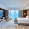 Crowne Plaza Hangzhou Qiantang - The subway can reach the West Lake scenic area as well as the airport and high-speed rail station, adjacent to Jinsha Lake and Longfor paradise walk - Hangzhou