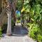 Beach Front Condo Paradise. Ground Floor.Studio. - لونغبوت كي