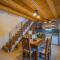 LUXURY VILLA ON SPACIOUS PRIVATE PROPERTY