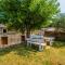 LUXURY VILLA ON SPACIOUS PRIVATE PROPERTY