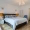 Puerto Banus second line, luxury apartement
