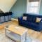 Marine Boathouse View Apartment
