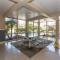 3 Bedroom! - Complex is on the beach with huge pool - Оушенсайд