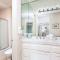 3 Bedroom! - Complex is on the beach with huge pool - Оушенсайд