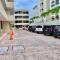 Oceanfront Condo BM By Andiani