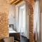 Stylish Milanese Studio - Cirillo