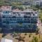 Modern stylish apt. steps away from the beach