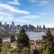 Rooftop Patio with Waterview, Private Garden & Grill 3BR 3BA- Modern Cityscape - Seattle