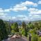 Rooftop Patio with Waterview, Private Garden & Grill 3BR 3BA- Modern Cityscape - Seattle