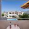 Toxo Hotel