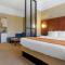 Comfort Suites Savannah North