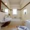 Toxo Hotel