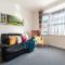 WGcDDE Large 3 Bedroom House - Close to MKM Stadium & A63 - Garden
