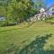 Riverside Hide-A-Way with Patio, BBQ, Fishing Pier