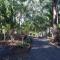 GREEN TREES CHALET Australia Zoo close by