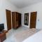 LA LOMA SUITES