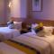 VANCII Hotel