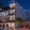 Bitzaro Boutique Hotel
