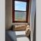 Hilltop Heaven, Walk to beach, Pool, Ocean & River views - 普林格尔贝伊