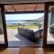 Hilltop Heaven, Walk to beach, Pool, Ocean & River views - 普林格尔贝伊