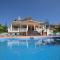 Spacious 700m2 villa, Golfers paradise. - Santa Fe de los Boliches