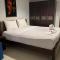 Sunshine Hotel