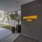 Elegant Apt With Balcony Minutes from Burj Khalifa - Dubai