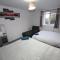 Holden Court Apartments -Apt 4