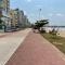 Apto Praia do Morro, 100m da praia, 3 Qts, uma vaga de garagem e WI-FI grátis