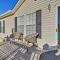 Charming Claxton Home Private Deck and Fire Pit! - Claxton