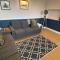 Spacious luxury flat in Swanage, close to beach with parking