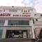 Hotel Shagun Rooms & Banquet, Surat - Surate